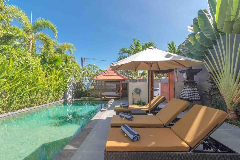 Villa Royal Singaraja Exteriör bild